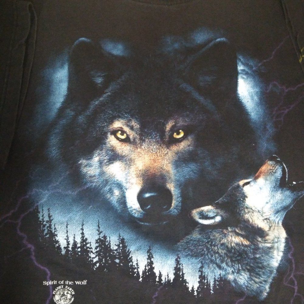 Vintage Spirit Of The Wolf AOP Lightning T-Shirt